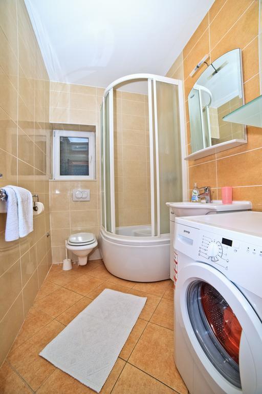 Apartments Bozikovic Ποντστράνα Εξωτερικό φωτογραφία