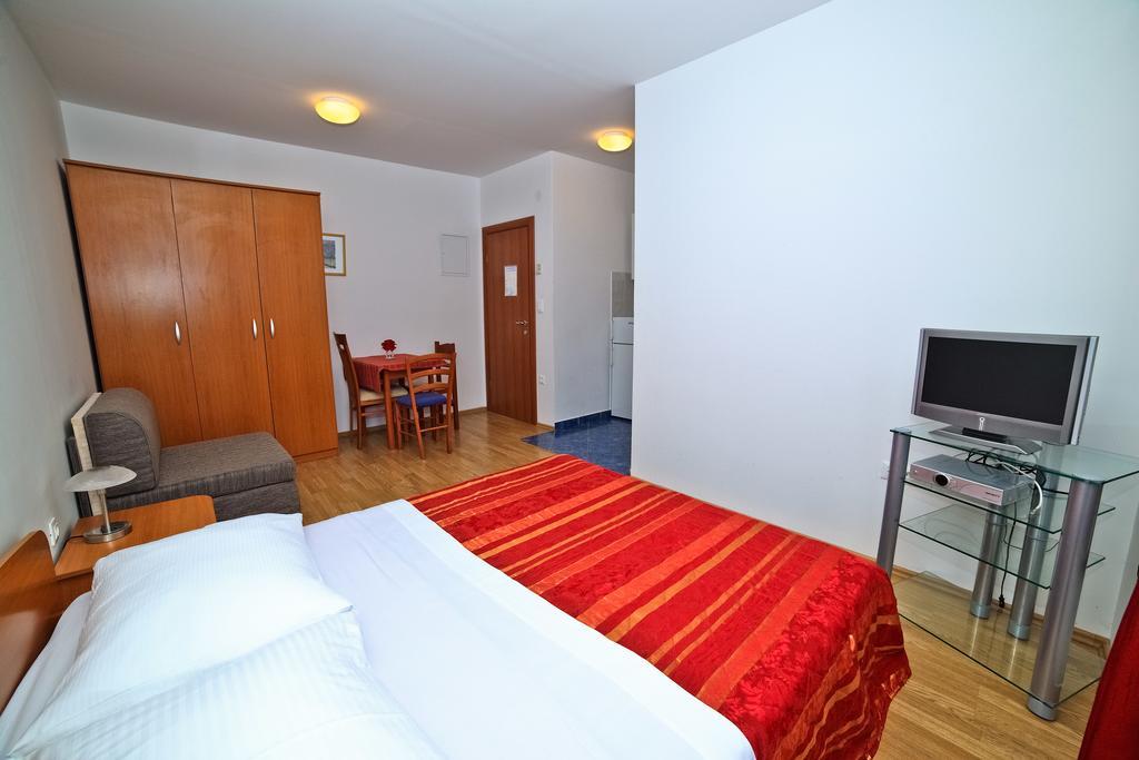 Apartments Bozikovic Ποντστράνα Εξωτερικό φωτογραφία